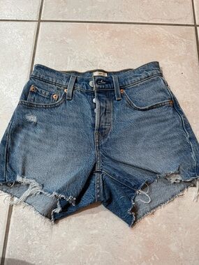 Levi 501 Curve Shorts